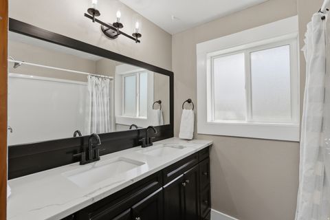 Tiny photo for 2710 E CANYON RD, Spanish Fork, UT 84660 (MLS # 2146522)