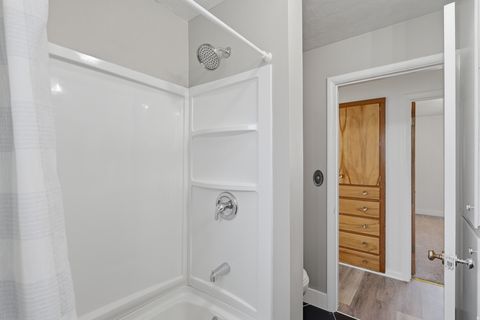 Tiny photo for 2710 E CANYON RD, Spanish Fork, UT 84660 (MLS # 2146522)