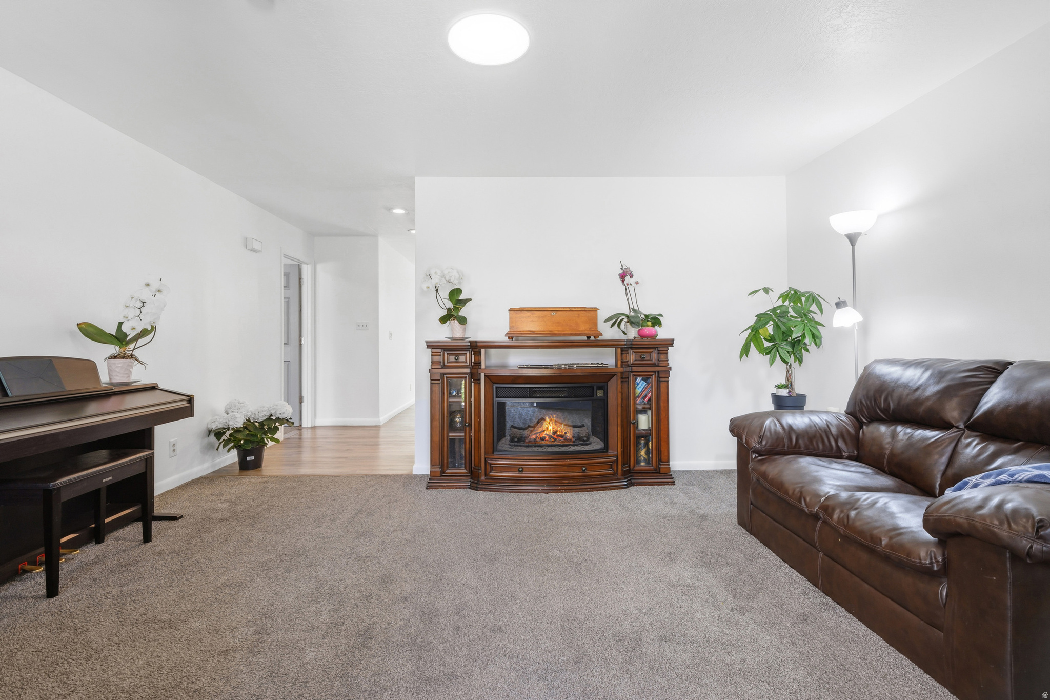 SUNNY RIDGE - Residential