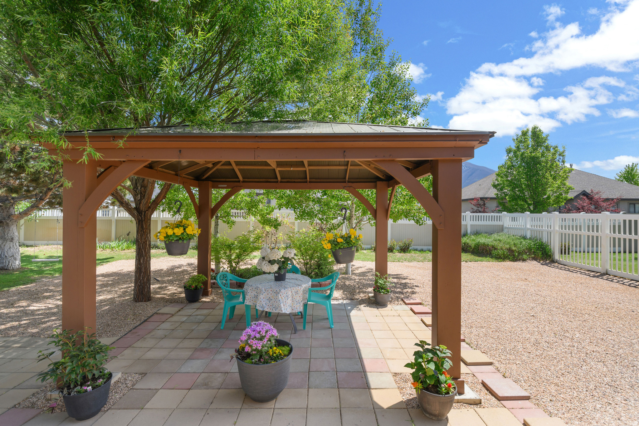 SUNNY RIDGE - Residential