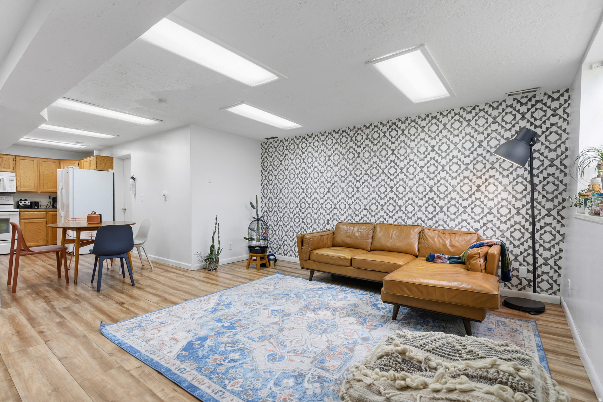 SUNNY RIDGE - Residential