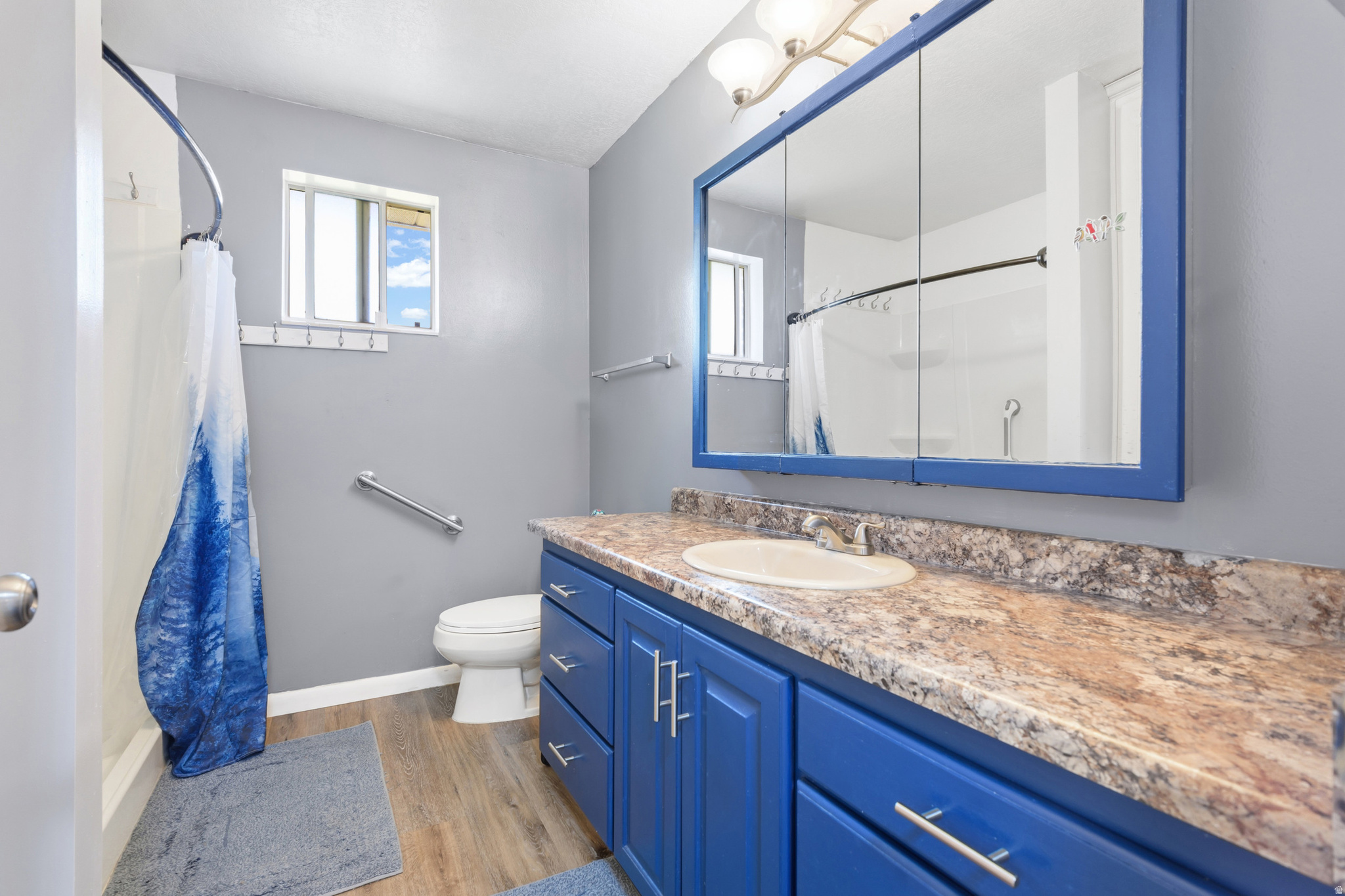 SUNNY RIDGE - Residential