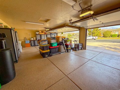 Tiny photo for 3571 W 250 N, Hurricane, UT 84737 (MLS # 2143923)