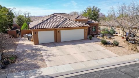 Photo of 3571 W 250 N, Hurricane, UT 84737 (MLS # 2143923)