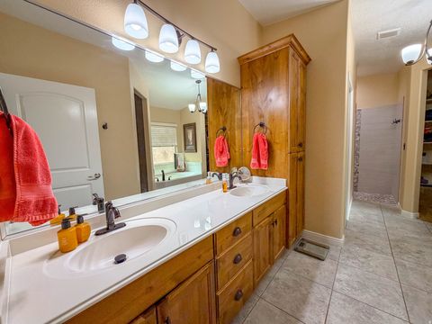 Tiny photo for 3571 W 250 N, Hurricane, UT 84737 (MLS # 2143923)
