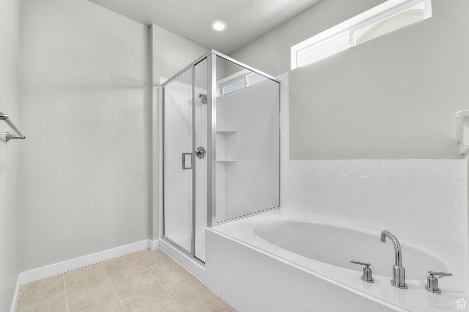 HOLBROOK FARMS 322` - Residential