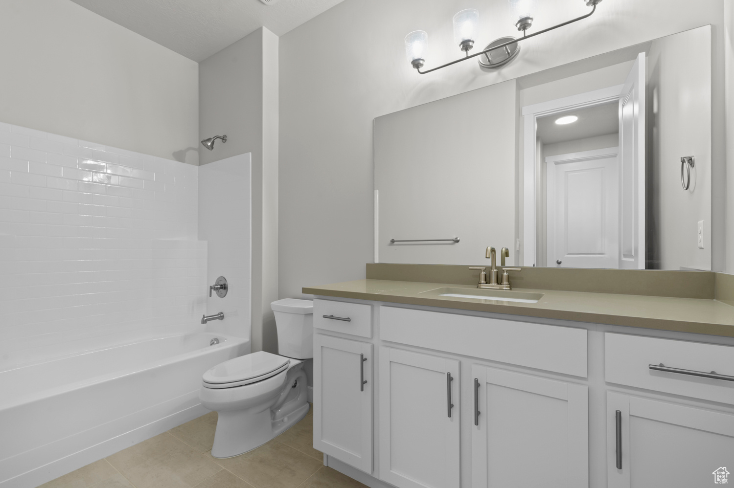 HOLBROOK FARMS 322` - Residential