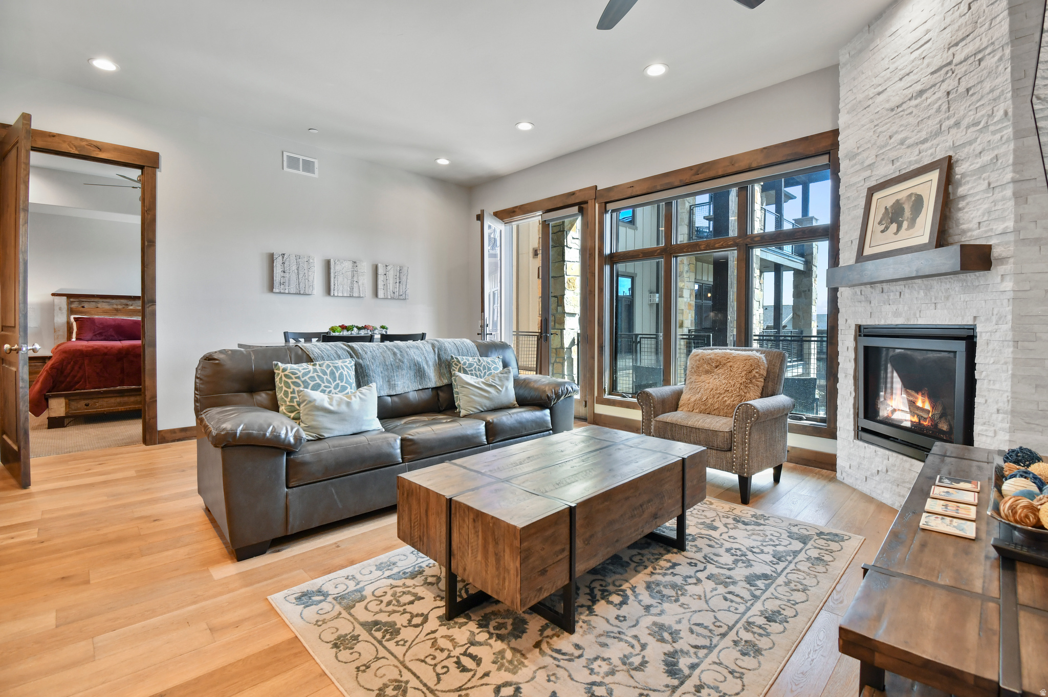 THE LOFTS AT BLACKSTONE CONDOMINIUM - Residential