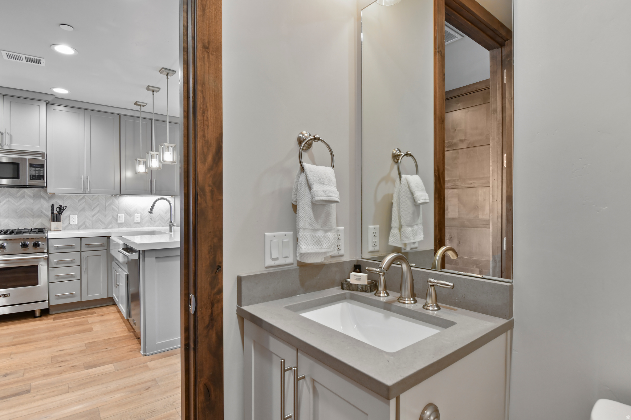 THE LOFTS AT BLACKSTONE CONDOMINIUM - Residential