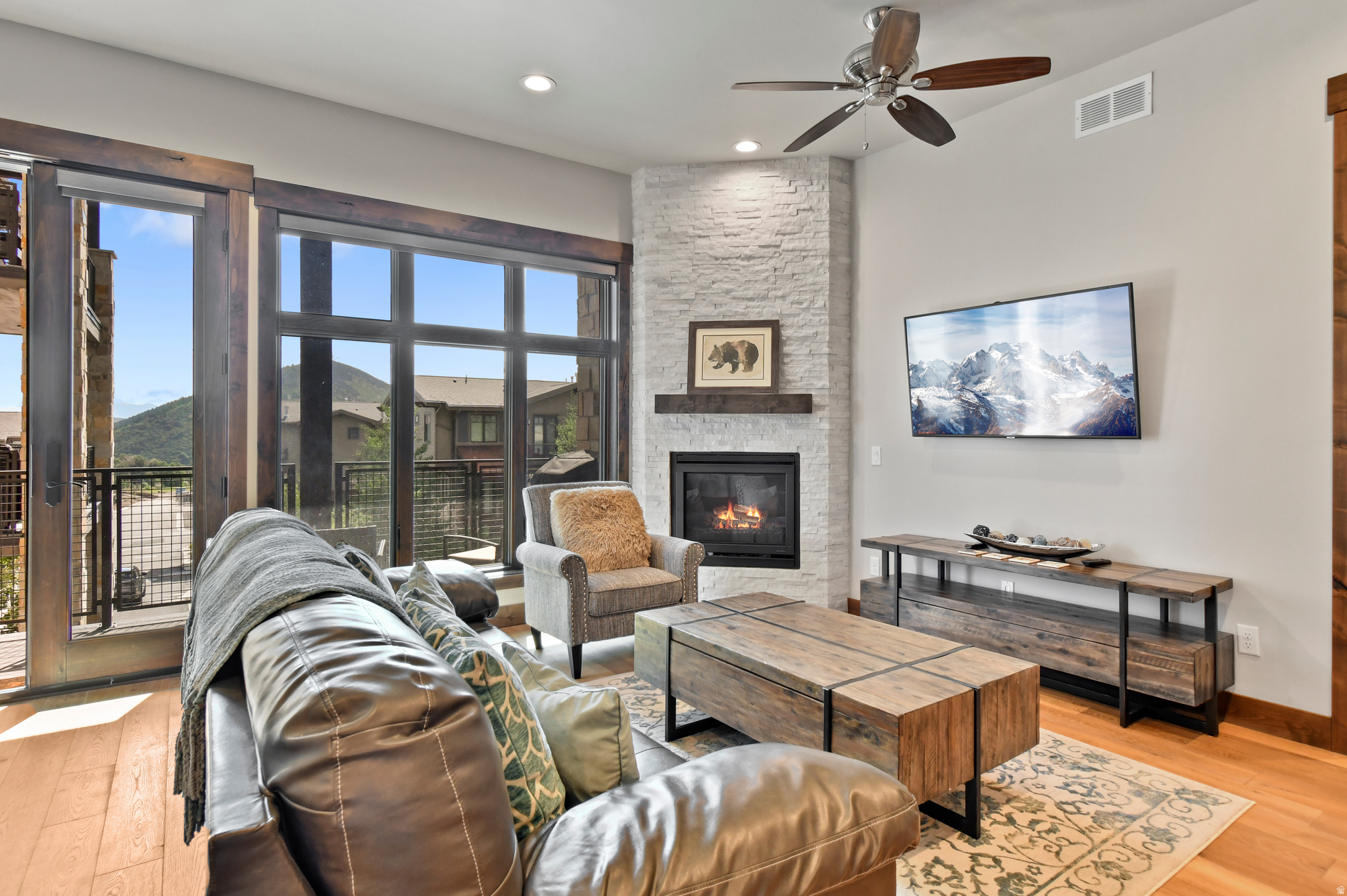 THE LOFTS AT BLACKSTONE CONDOMINIUM - Residential