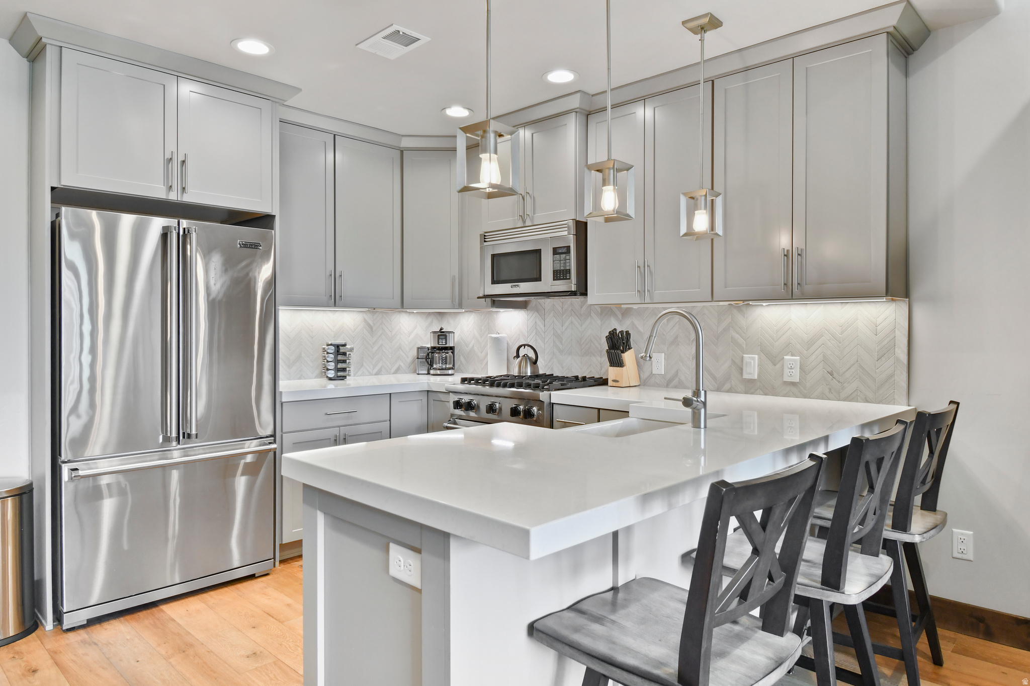 THE LOFTS AT BLACKSTONE CONDOMINIUM - Residential