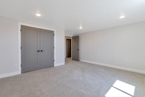 Tiny photo for 648 W HIDDEN FARM DR, Farmington, UT 84025 (MLS # 2172026)