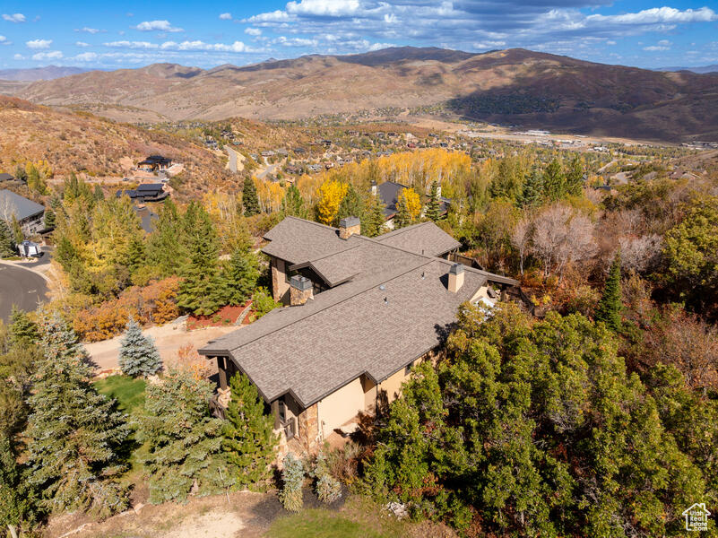 PINERIDGE - Residential