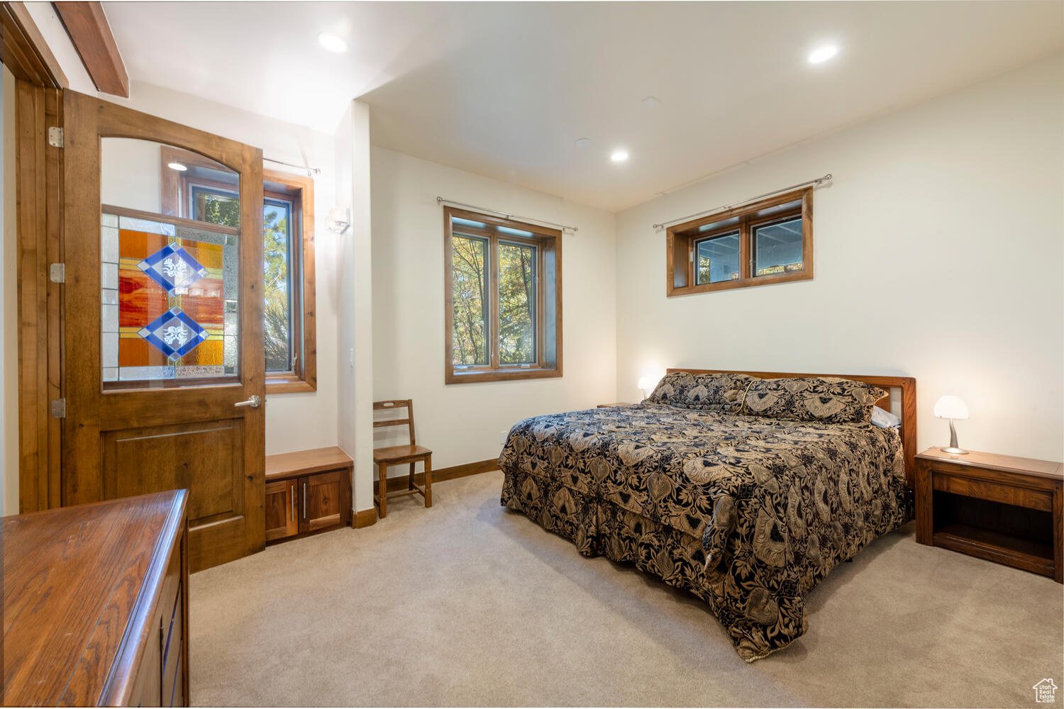 PINERIDGE - Residential