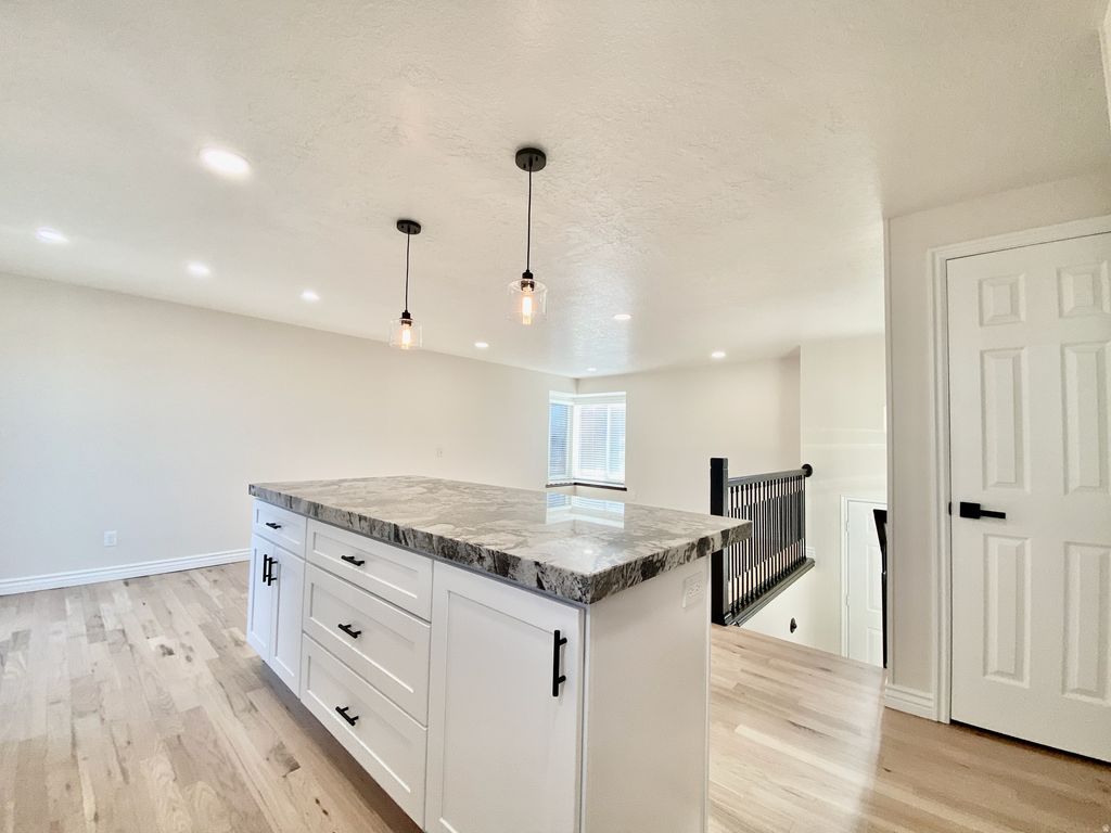 Photo of 1440 W COUNTRYWOOD LN, West Jordan, UT 84088 (MLS # 2148290)