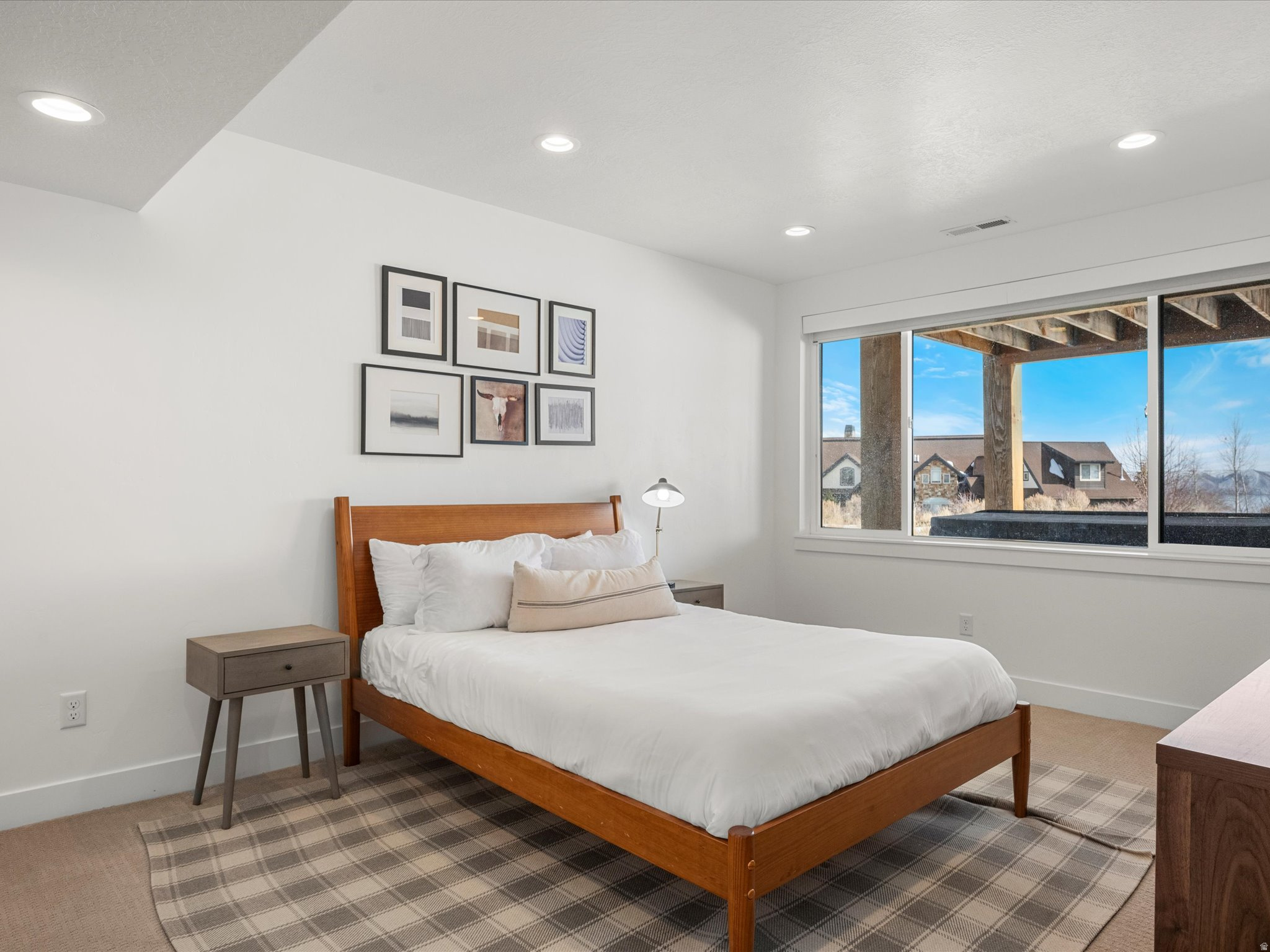 RESERVE - Residential