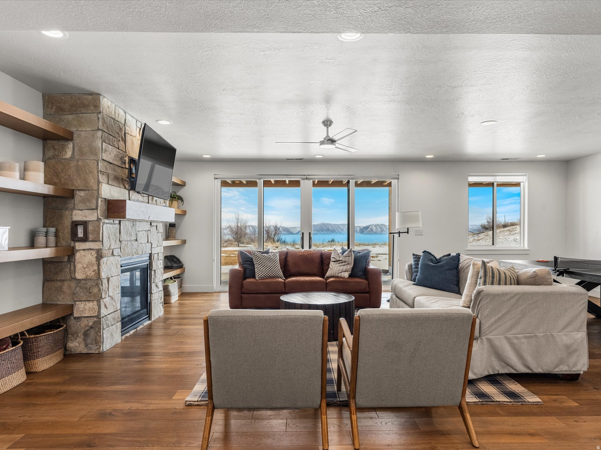 RESERVE - Residential