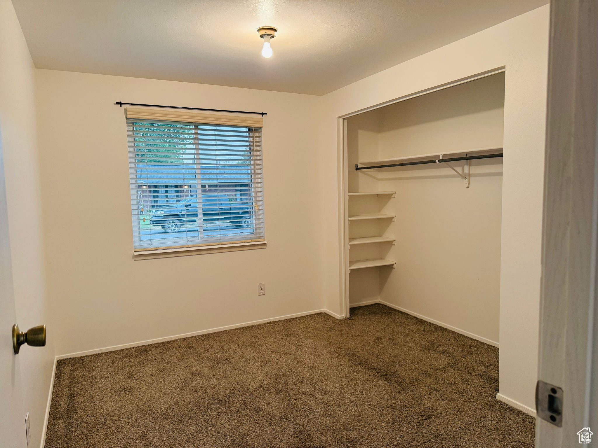 VILLAGE GREEN - Residential