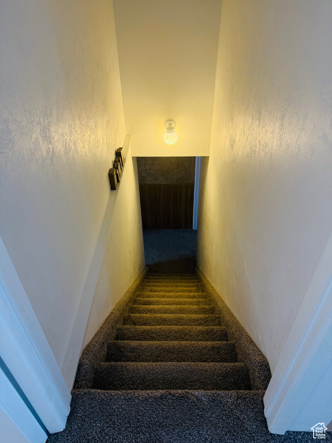 VILLAGE GREEN - Residential