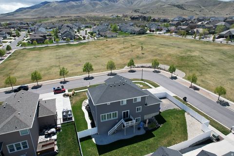 Tiny photo for 598 W REGAL VIEW DR, Saratoga Springs, UT 84045 (MLS # 2150795)