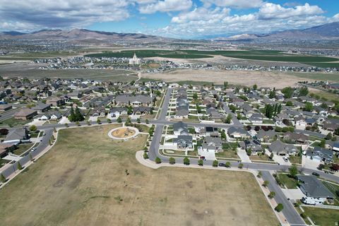 Tiny photo for 598 W REGAL VIEW DR, Saratoga Springs, UT 84045 (MLS # 2150795)