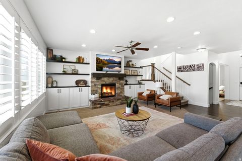 Tiny photo for 598 W REGAL VIEW DR, Saratoga Springs, UT 84045 (MLS # 2150795)