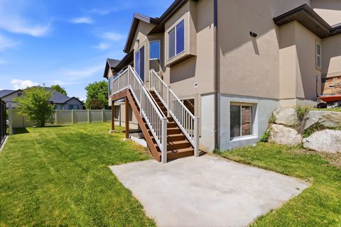 Tiny photo for 1443 W 1875 N, Farmington, UT 84025 (MLS # 2155979)