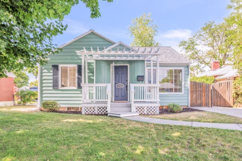 Homes For Sale - 1881 E Stratford Ave<br/> Salt Lake City, UT 84106