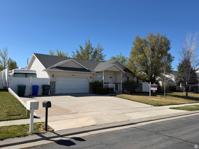 PEBBLEWOOD NO 10 - Residential