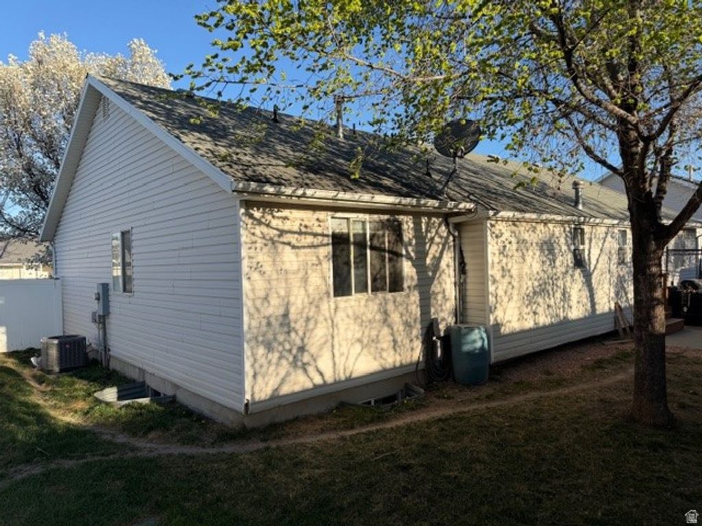 Photo of 8718 S 5170 W, West Jordan, UT 84081 (MLS # 2145846)