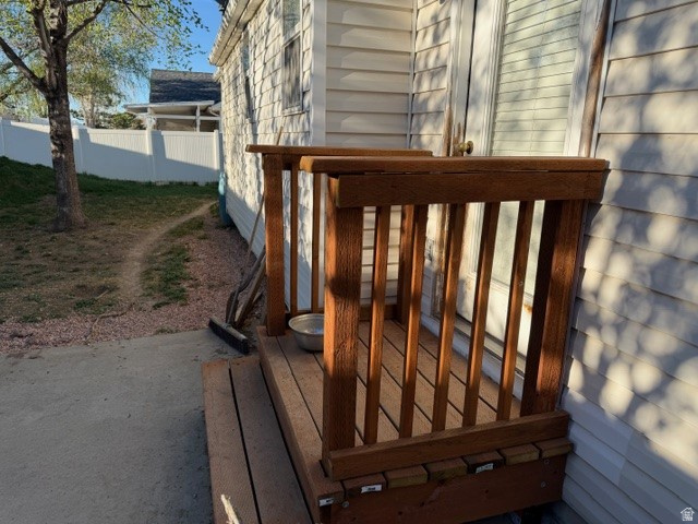 PEBBLEWOOD NO 10 - Residential