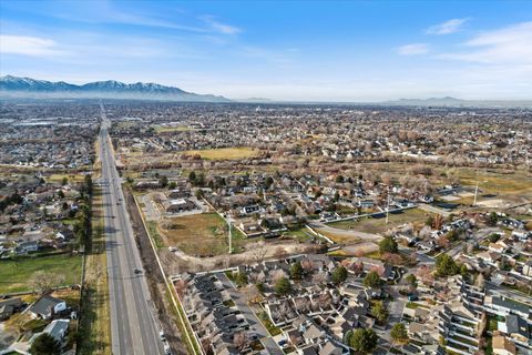 Tiny photo for 5373 S OLD TRENTON WAY, Murray, UT 84123 (MLS # 2127447)