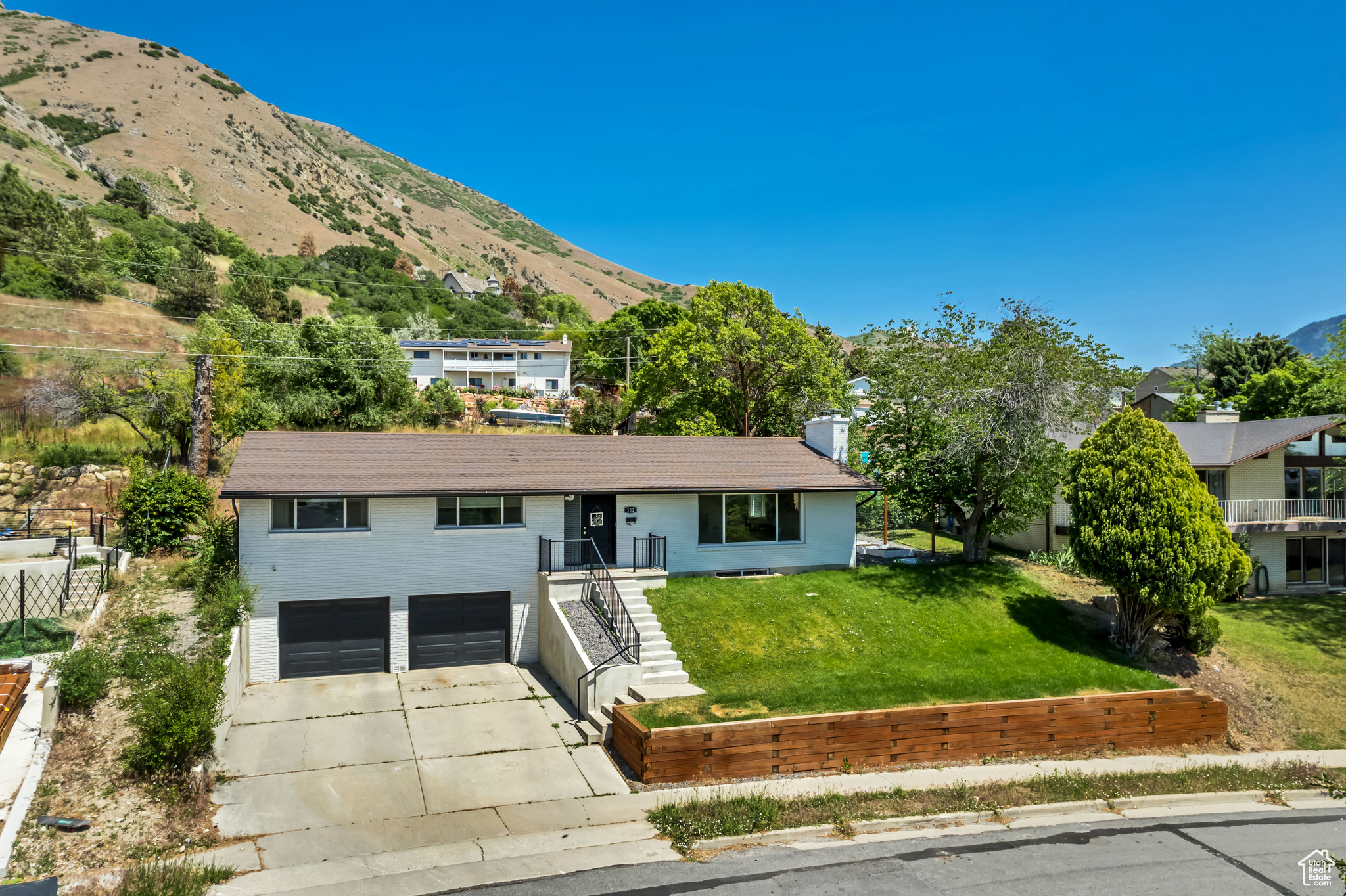 CAMEL BACK - Residential