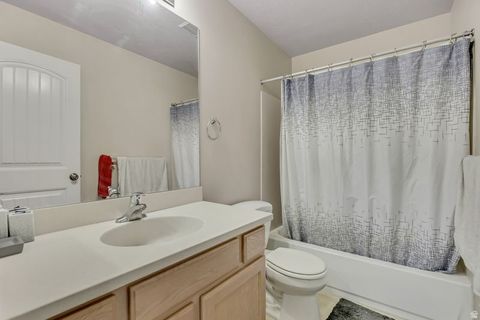 Tiny photo for 5712 W PLUMBAGO AVE, Kearns, UT 84118 (MLS # 2128852)