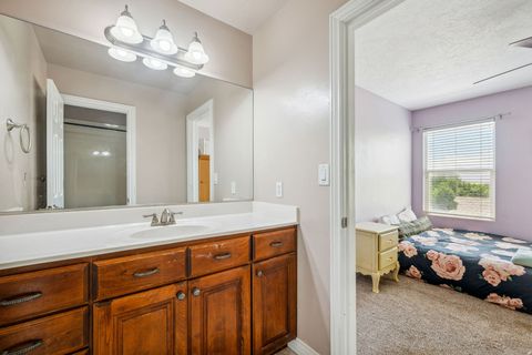 Tiny photo for 2314 S 1880 CIR E, Saint George, UT 84790 (MLS # 2131770)