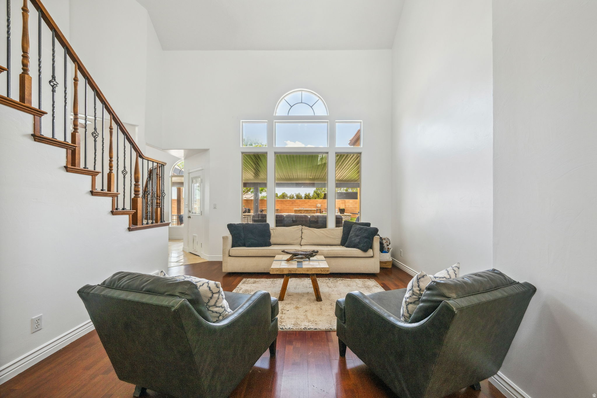 SAGE HOLLOW - Residential