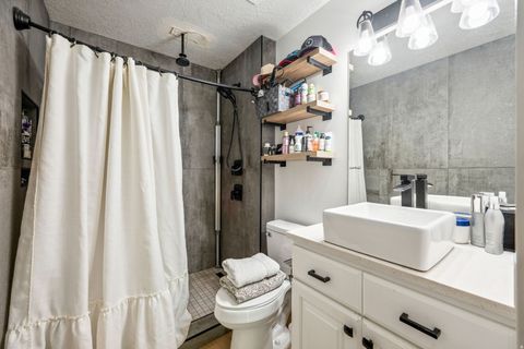 Tiny photo for 2314 S 1880 CIR E, Saint George, UT 84790 (MLS # 2131770)