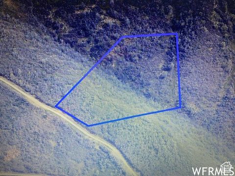 Tiny photo for 8 N SPRING MOUNTAIN DR #8, Springville, UT 84663 (MLS # 2097082)