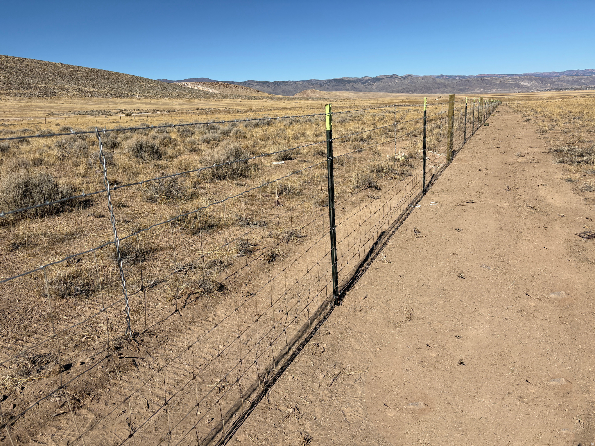 SURVEY B-1942 - Land