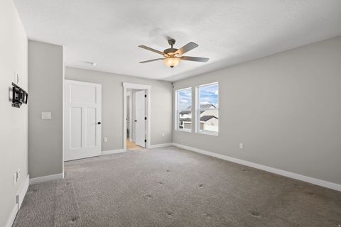 Tiny photo for 3301 W 3175 S, West Haven, UT 84401 (MLS # 2145087)