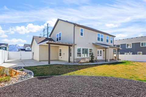 Tiny photo for 3301 W 3175 S, West Haven, UT 84401 (MLS # 2145087)