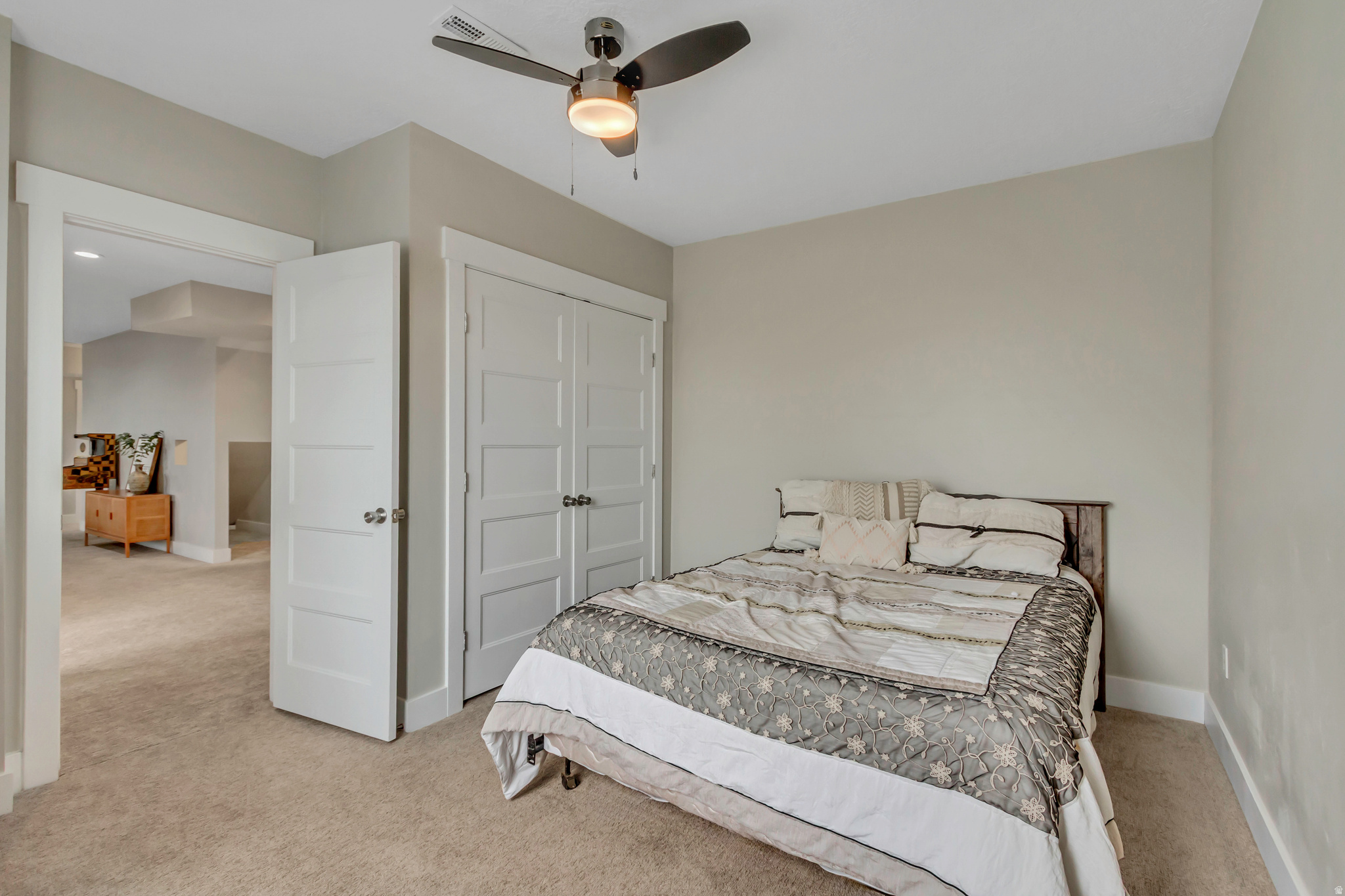 JORDAN HEIGHTS - Residential