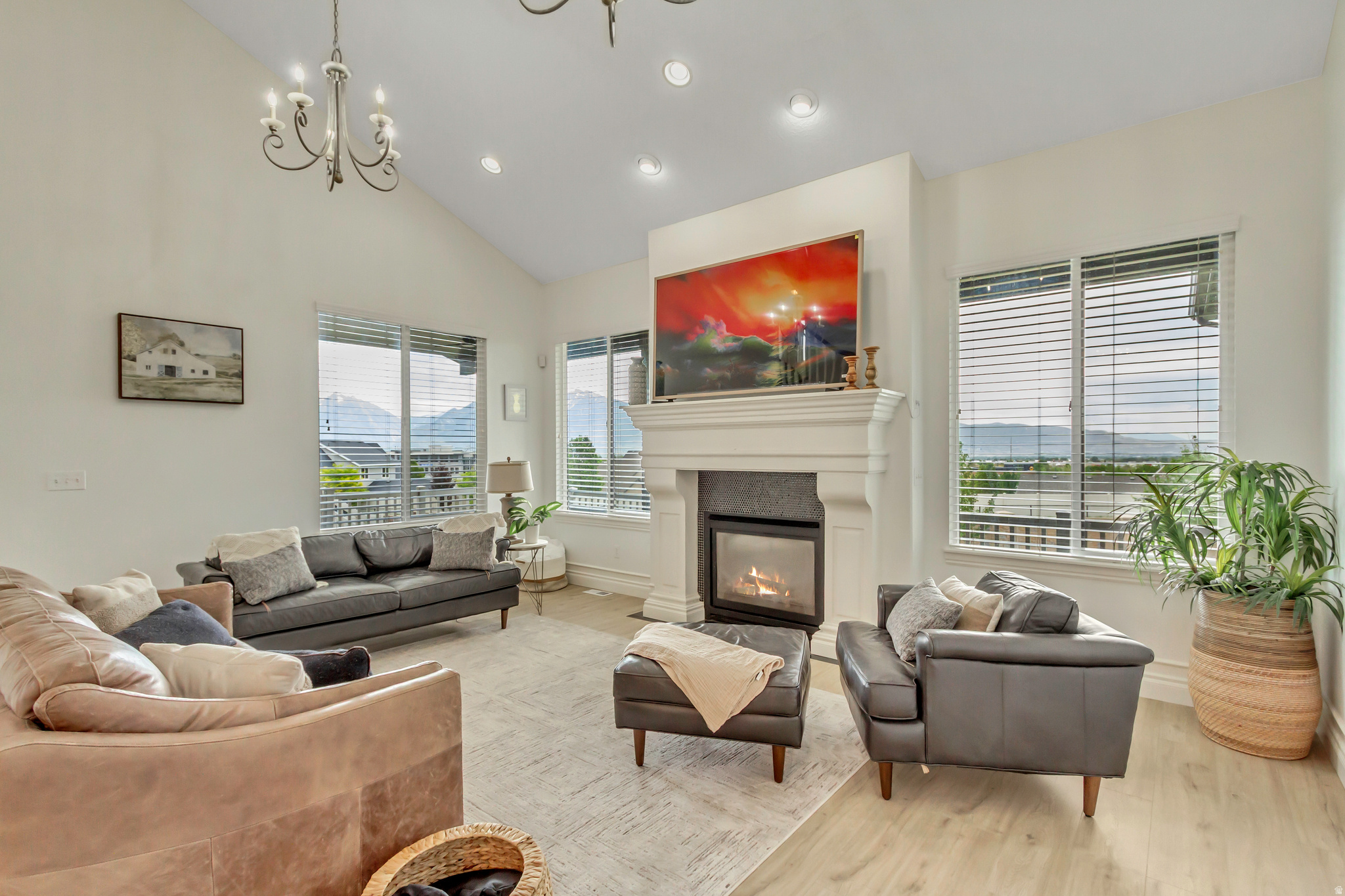 JORDAN HEIGHTS - Residential
