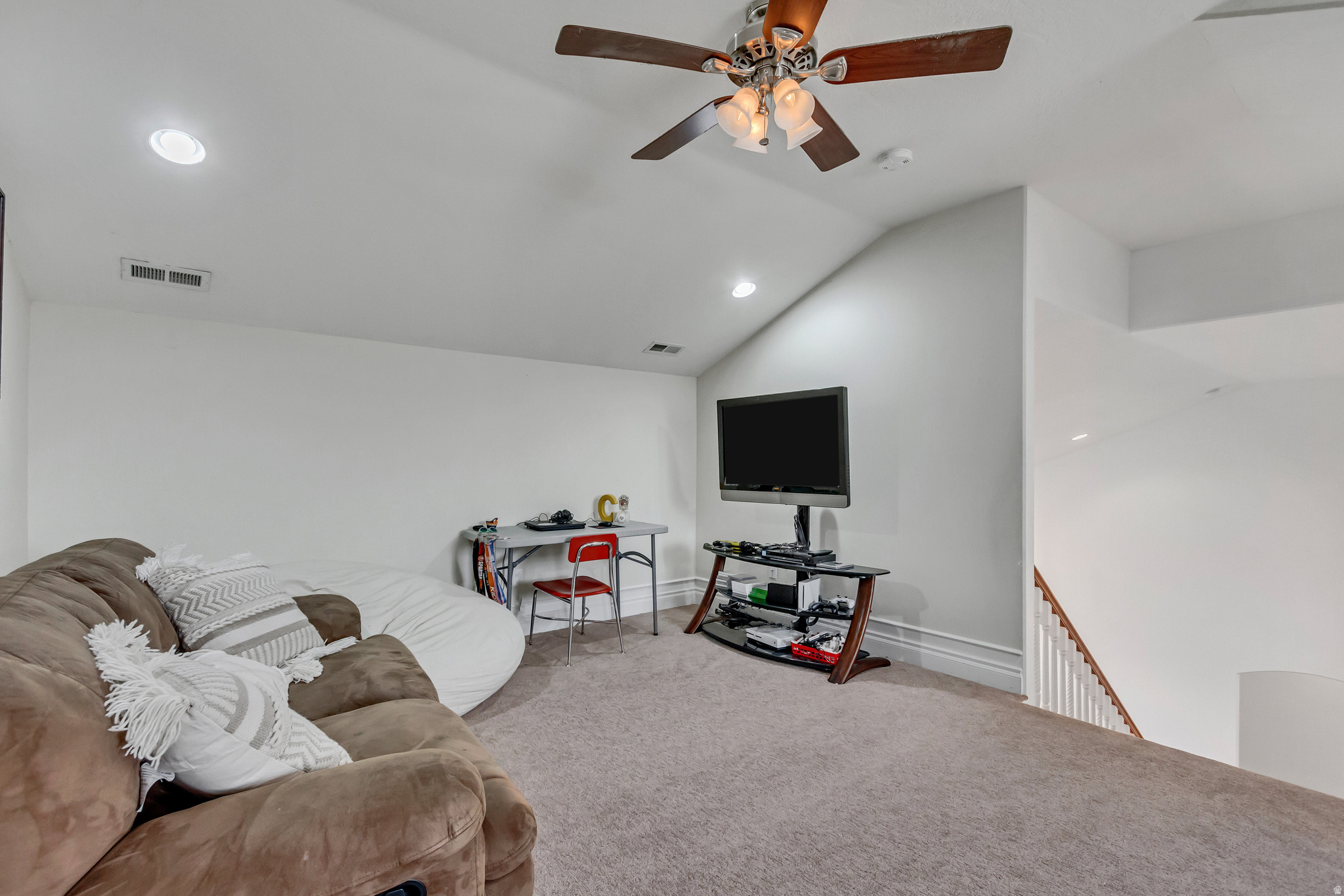 JORDAN HEIGHTS - Residential