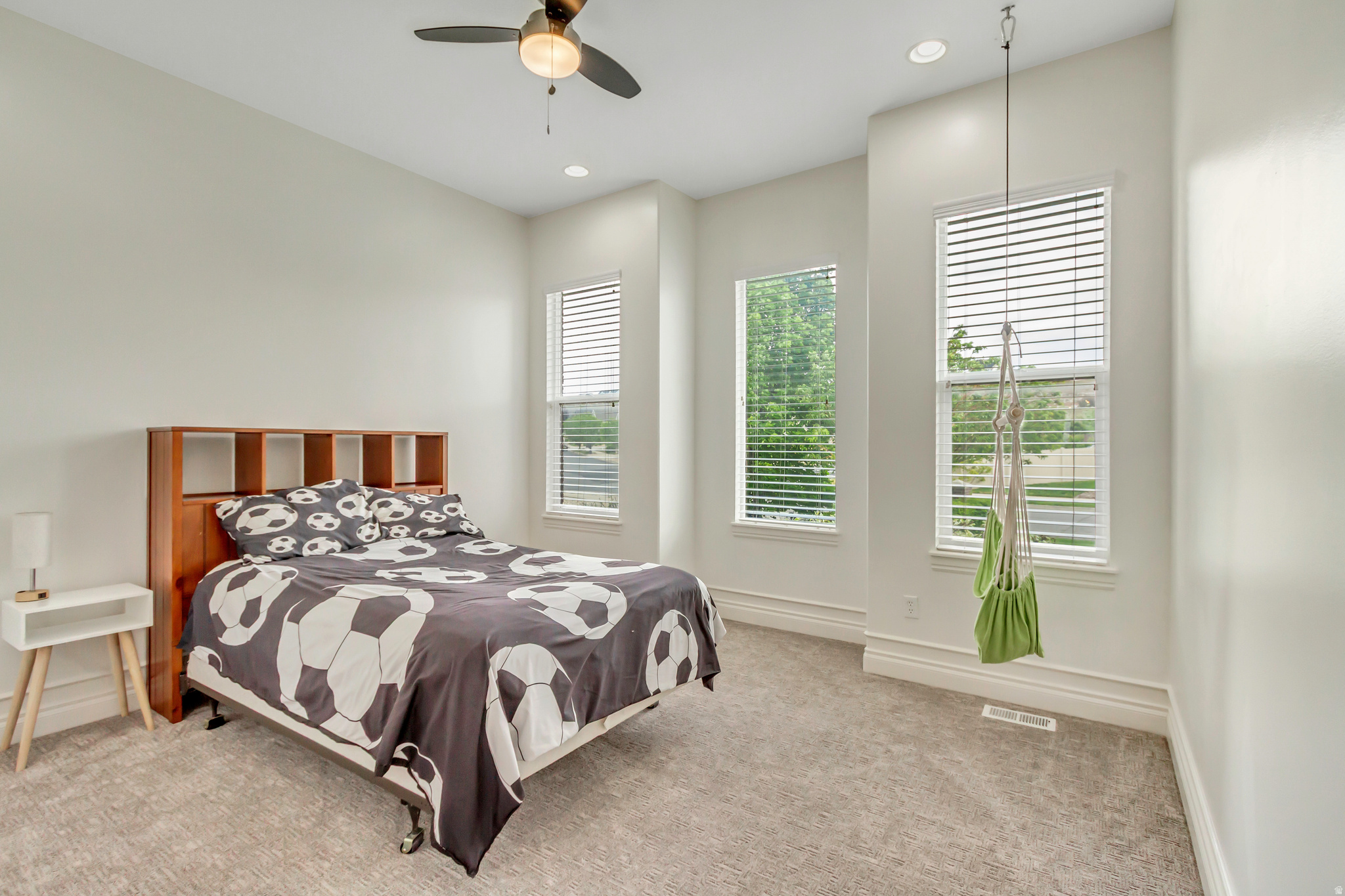 JORDAN HEIGHTS - Residential