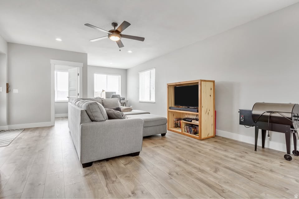 JORDAN HEIGHTS - Residential