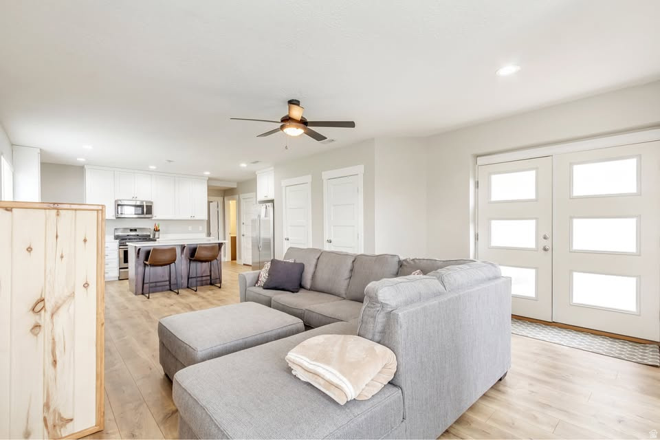 JORDAN HEIGHTS - Residential