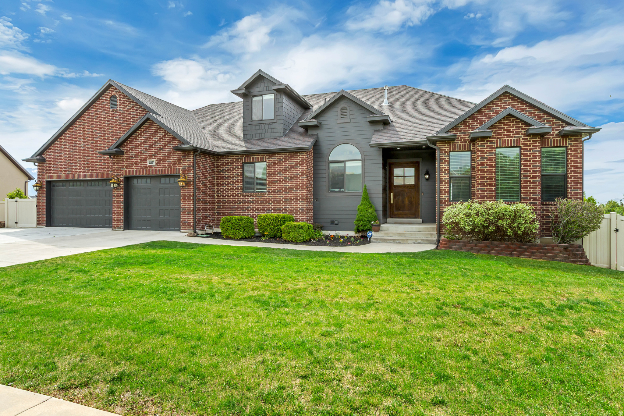 JORDAN HEIGHTS - Residential