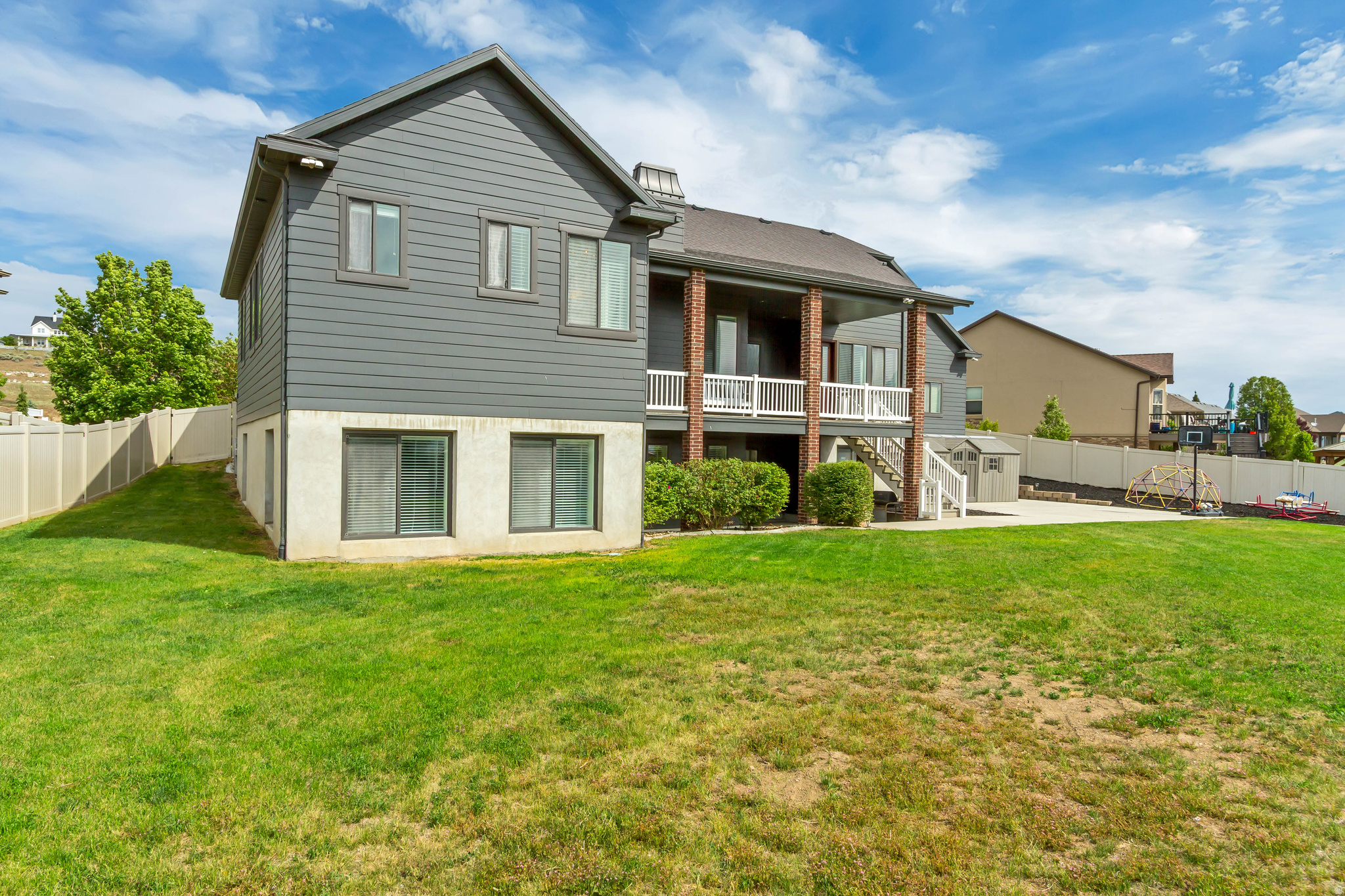 JORDAN HEIGHTS - Residential