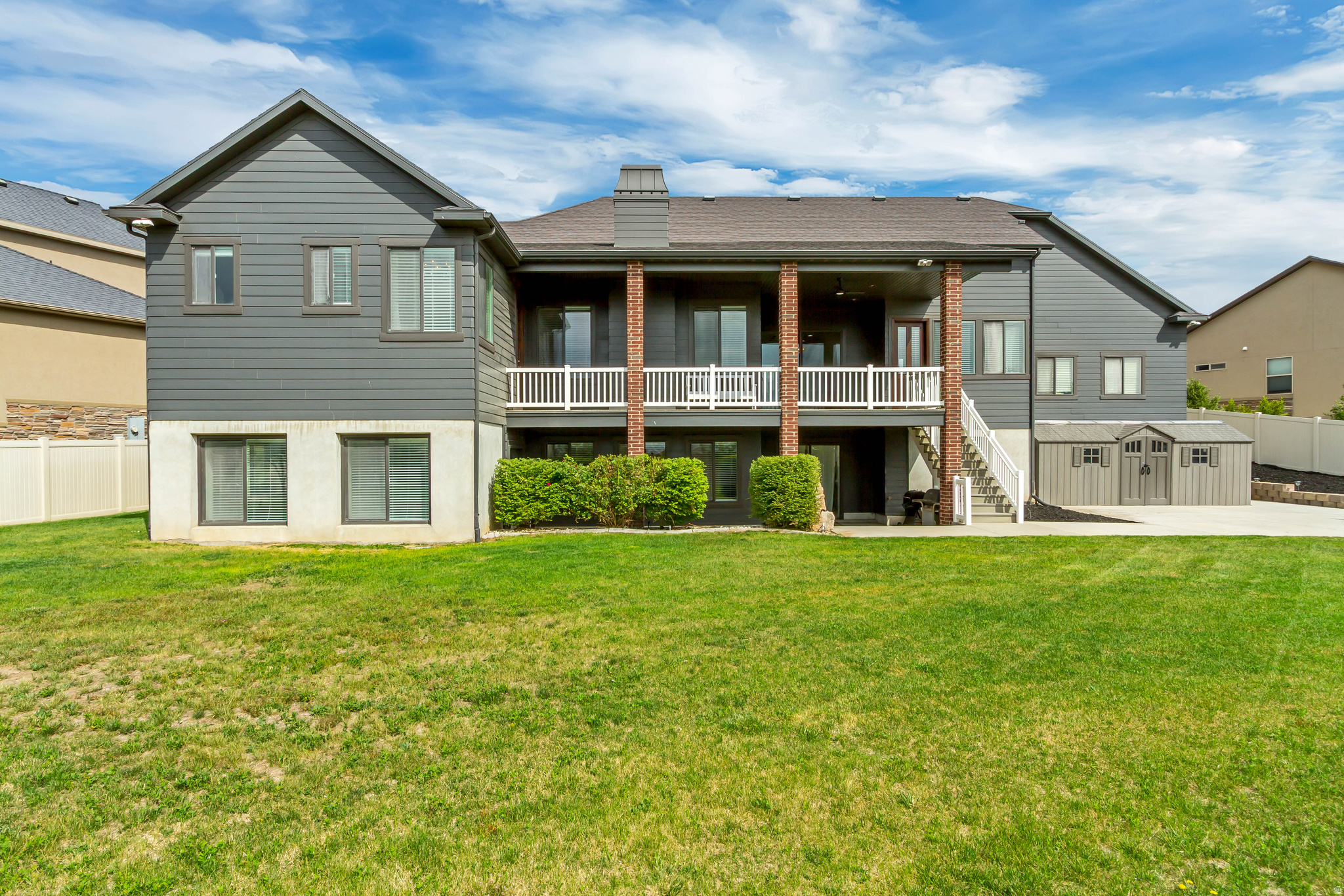 JORDAN HEIGHTS - Residential
